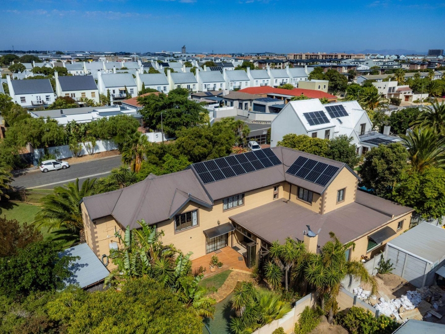 5 Bedroom Property for Sale in Milnerton Ridge Western Cape